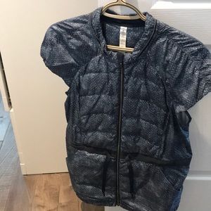 Lululemon quilted vest